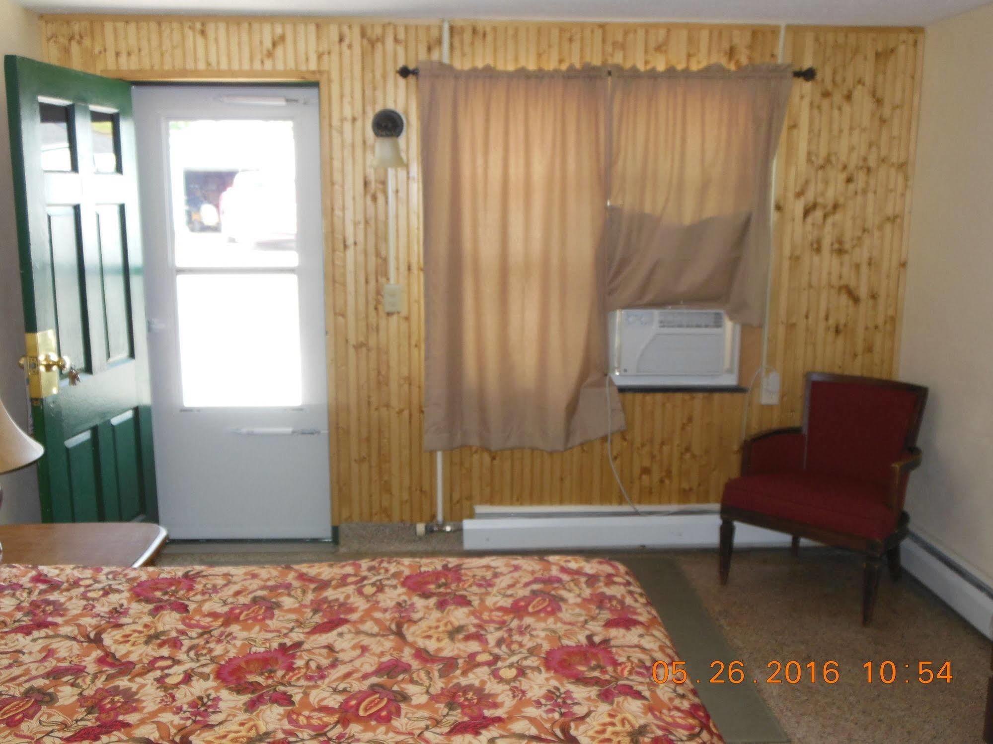 Evergreen Hotel 4*