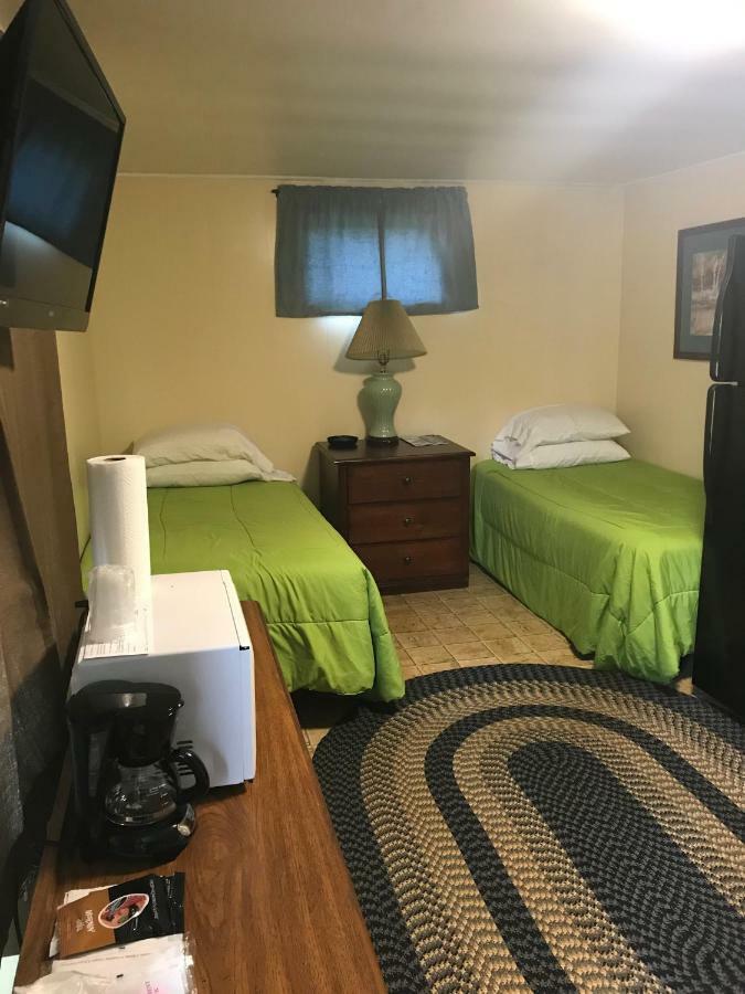 Evergreen Hotel Oswego